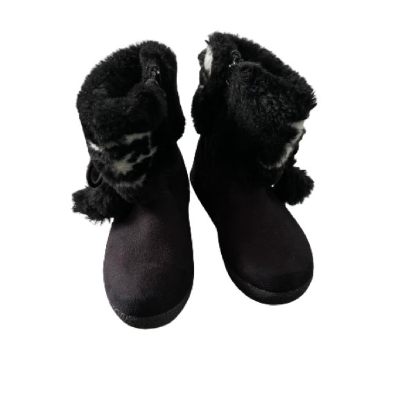 Rocawear Other - Roca Wear Black Fur Faux Girls Nelly Boots Size 8
